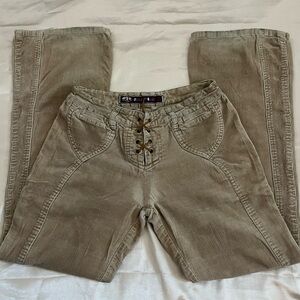 Unique Vintage 90’s Corduroy Pants
